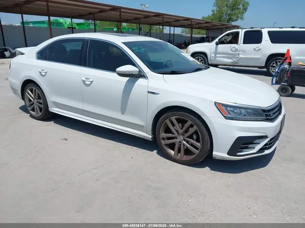 1VWMA7A32KC003237 2019 VOLKSWAGEN PASSAT - Image 1