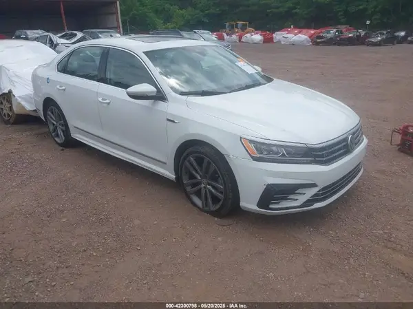 1VWMA7A33KC003098 2019 VOLKSWAGEN PASSAT - Image 1