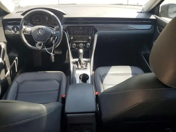 1VWMA7A33LC015933 2020 VOLKSWAGEN PASSAT - Image 8