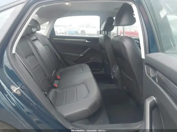 1VWMA7A33LC026012 2020 VOLKSWAGEN PASSAT - Image 8
