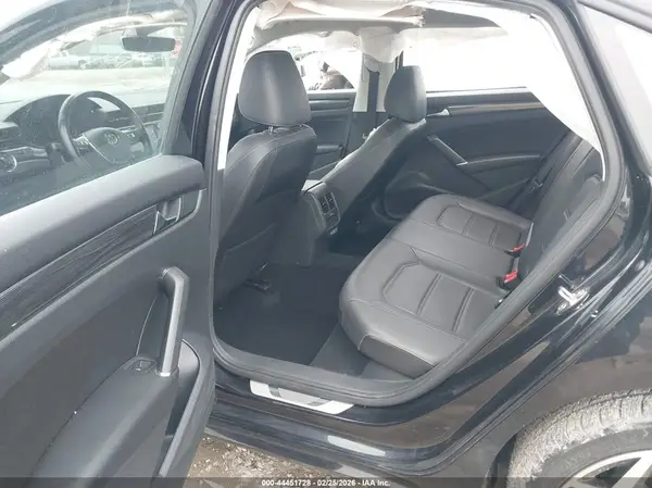 1VWMA7A34LC008022 2020 VOLKSWAGEN PASSAT - Image 8