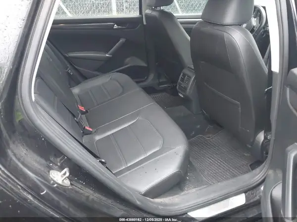 1VWMA7A35LC017487 2020 VOLKSWAGEN PASSAT - Image 8