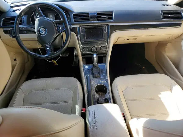 1VWMA7A37KC013715 2019 VOLKSWAGEN PASSAT - Image 8