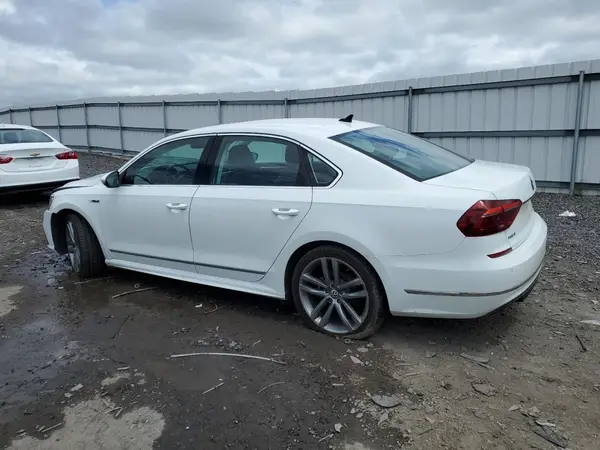 1VWMA7A38KC001119 2019 VOLKSWAGEN PASSAT - Image 2
