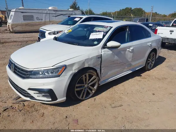 1VWMA7A38KC013500 2019 VOLKSWAGEN PASSAT - Image 2