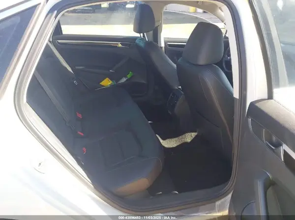 1VWMA7A38KC013500 2019 VOLKSWAGEN PASSAT - Image 8