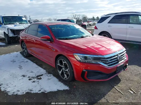 1VWMA7A39LC020182 2020 VOLKSWAGEN PASSAT - Image 1