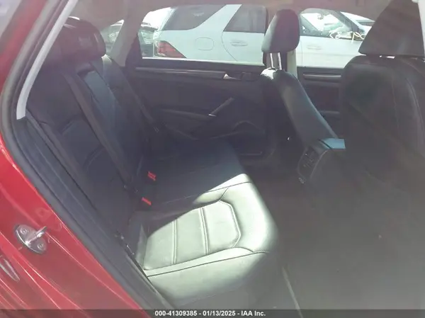 1VWMA7A39LC020182 2020 VOLKSWAGEN PASSAT - Image 8