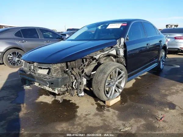 1VWMA7A3XKC002952 2019 VOLKSWAGEN PASSAT - Image 2