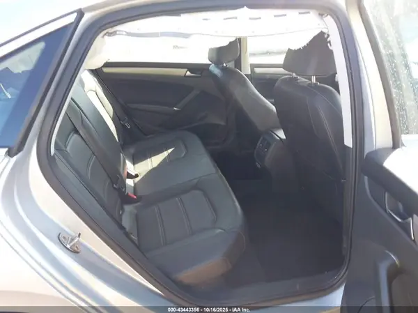 1VWSA7A30LC008252 2020 VOLKSWAGEN PASSAT - Image 8