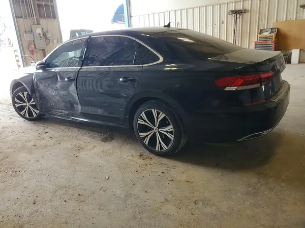 1VWSA7A30MC001707 2021 VOLKSWAGEN PASSAT - Image 2