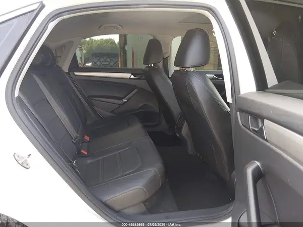 1VWSA7A30MC012738 2021 VOLKSWAGEN PASSAT - Image 8