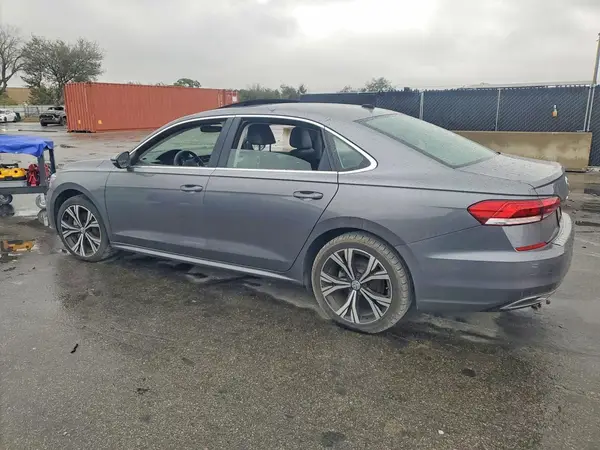 1VWSA7A30MC015221 2021 VOLKSWAGEN PASSAT - Image 2
