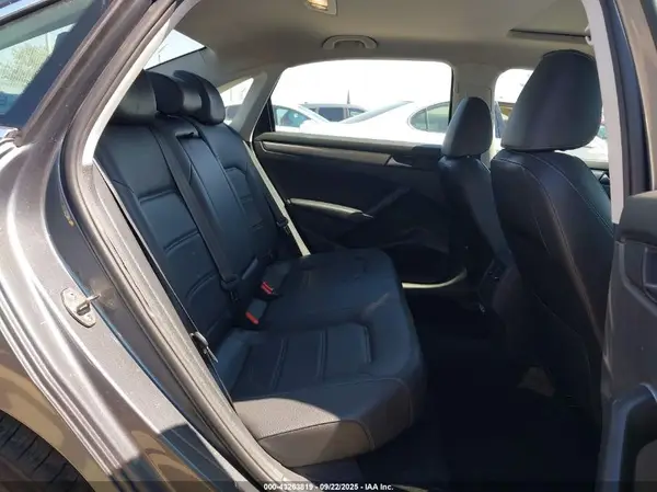 1VWSA7A30NC001112 2022 VOLKSWAGEN PASSAT - Image 8