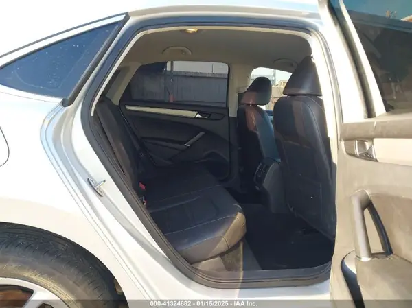 1VWSA7A31LC008292 2020 VOLKSWAGEN PASSAT - Image 8