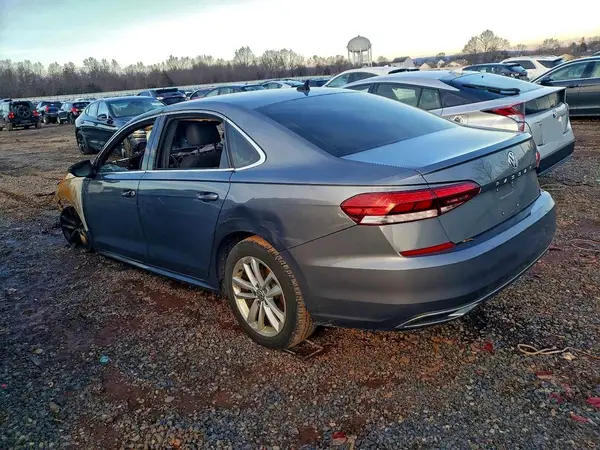 1VWSA7A31LC026095 2020 VOLKSWAGEN PASSAT - Image 2