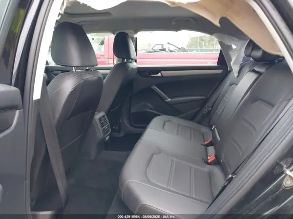 1VWSA7A31NC002754 2022 VOLKSWAGEN PASSAT - Image 8