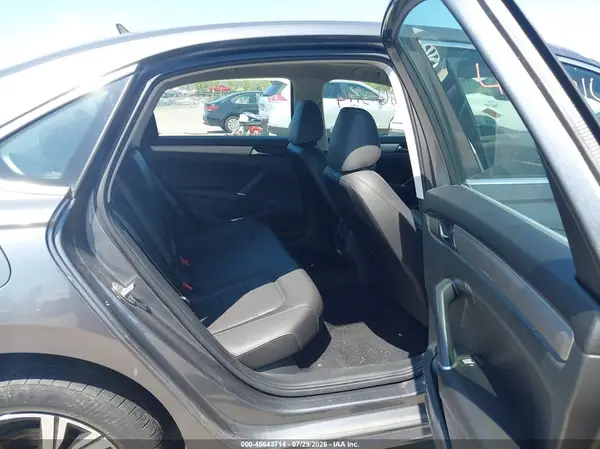 1VWSA7A31NC003354 2022 VOLKSWAGEN PASSAT - Image 8