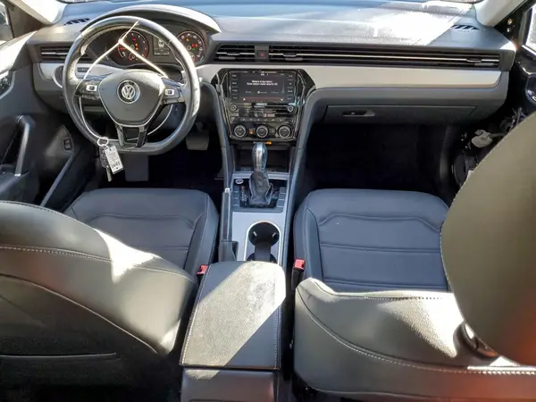 1VWSA7A32LC007281 2020 VOLKSWAGEN PASSAT - Image 8