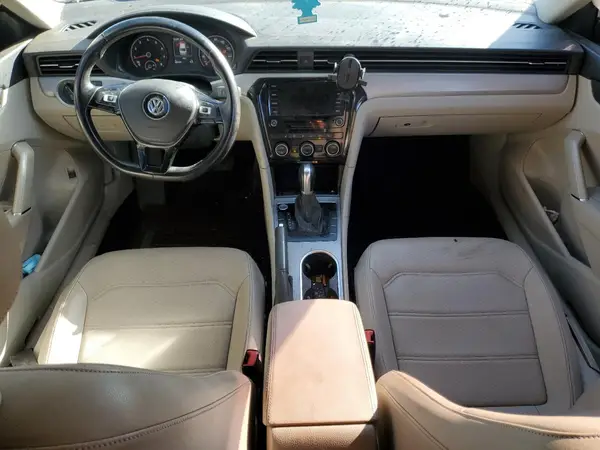 1VWSA7A32LC007779 2020 VOLKSWAGEN PASSAT - Image 8
