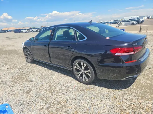1VWSA7A32MC001837 2021 VOLKSWAGEN PASSAT - Image 2
