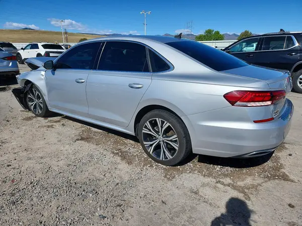 1VWSA7A32MC002258 2021 VOLKSWAGEN PASSAT - Image 2