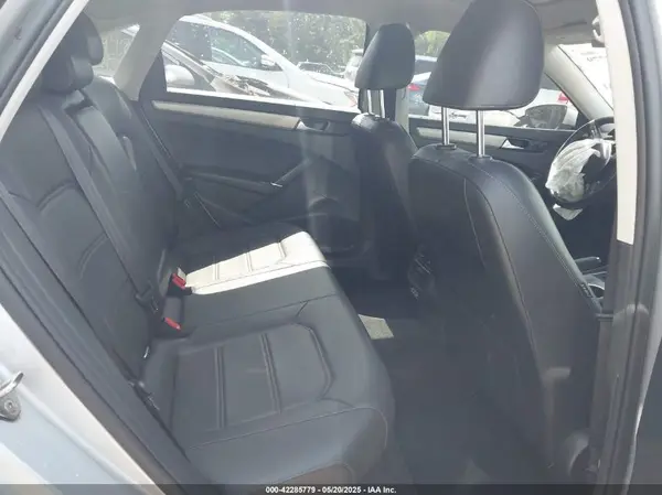 1VWSA7A32MC002440 2021 VOLKSWAGEN PASSAT - Image 8