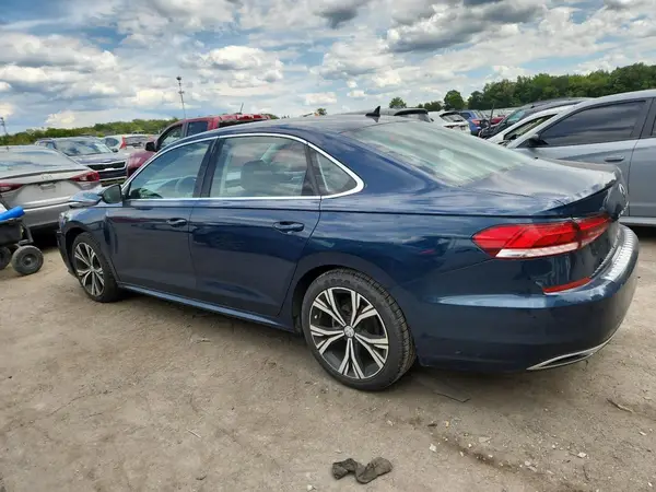 1VWSA7A32MC007556 2021 VOLKSWAGEN PASSAT - Image 2