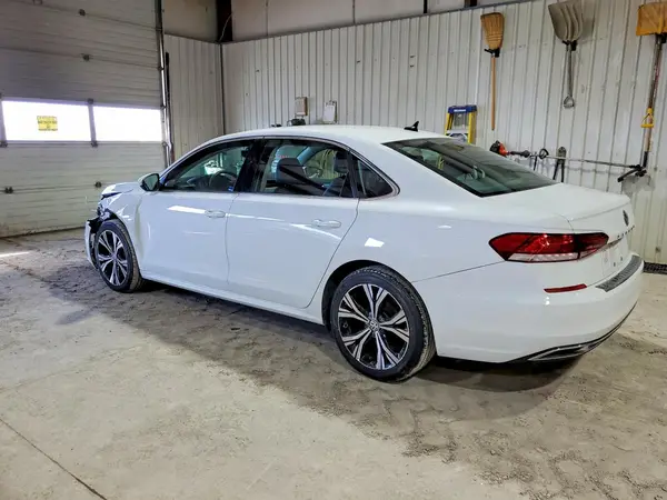 1VWSA7A32MC018699 2021 VOLKSWAGEN PASSAT - Image 2