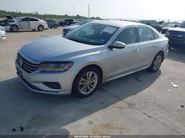 1VWSA7A33LC008696 2020 VOLKSWAGEN PASSAT - Image 2