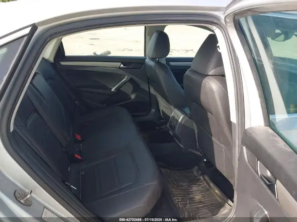 1VWSA7A33LC008696 2020 VOLKSWAGEN PASSAT - Image 8