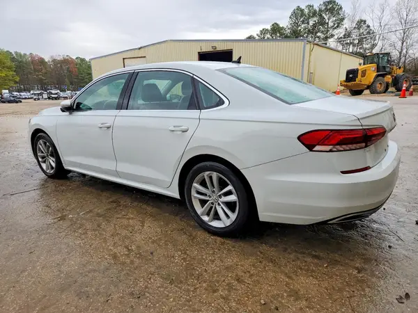 1VWSA7A33LC008973 2020 VOLKSWAGEN PASSAT - Image 2