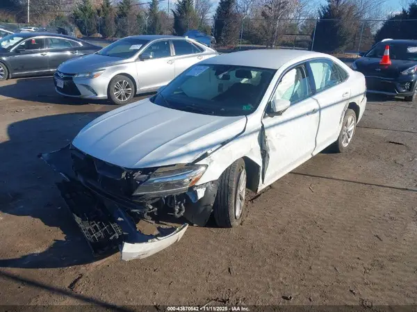 1VWSA7A33LC014336 2020 VOLKSWAGEN PASSAT - Image 2