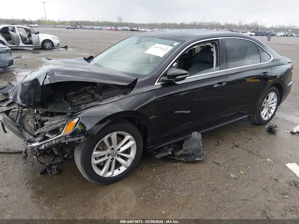 1VWSA7A33LC017365 2020 VOLKSWAGEN PASSAT - Image 2