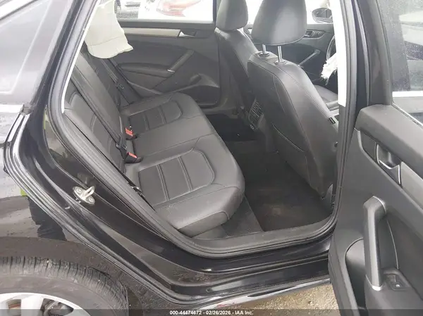 1VWSA7A33LC017365 2020 VOLKSWAGEN PASSAT - Image 8