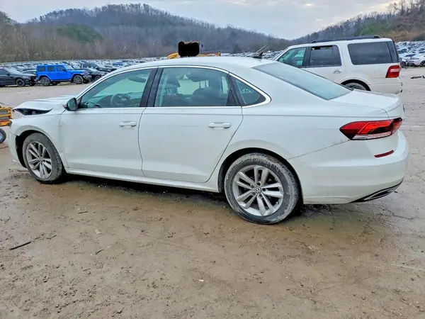 1VWSA7A33LC019164 2020 VOLKSWAGEN PASSAT - Image 2