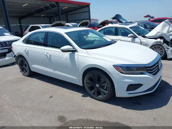 1VWSA7A33MC011454 2021 VOLKSWAGEN PASSAT - Image 1