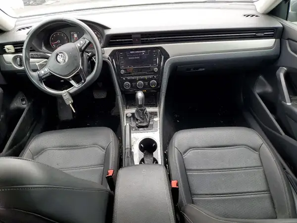 1VWSA7A33MC015813 2021 VOLKSWAGEN PASSAT - Image 8