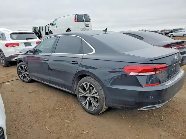 1VWSA7A33NC005705 2022 VOLKSWAGEN PASSAT - Image 2