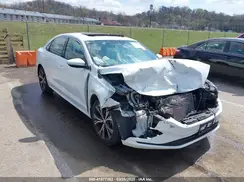 1VWSA7A33NC005929 2022 VOLKSWAGEN PASSAT