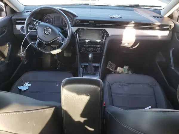 1VWSA7A33NC007583 2022 VOLKSWAGEN PASSAT - Image 8