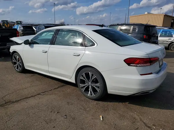 1VWSA7A34MC008028 2021 VOLKSWAGEN PASSAT - Image 2