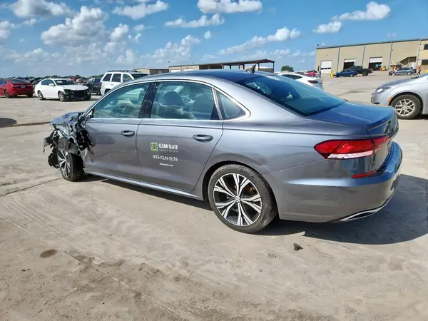 1VWSA7A34MC018834 2021 VOLKSWAGEN PASSAT - Image 2