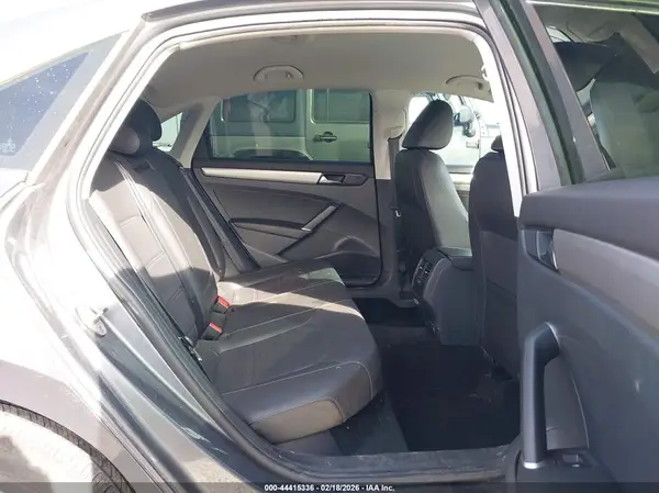 1VWSA7A35LC015780 2020 VOLKSWAGEN PASSAT - Image 8