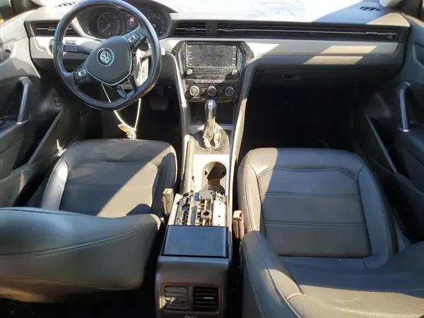 1VWSA7A35LC027427 2020 VOLKSWAGEN PASSAT - Image 8