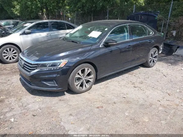 1VWSA7A35MC000343 2021 VOLKSWAGEN PASSAT - Image 2