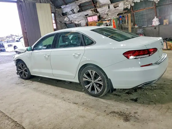 1VWSA7A35MC003307 2021 VOLKSWAGEN PASSAT - Image 2
