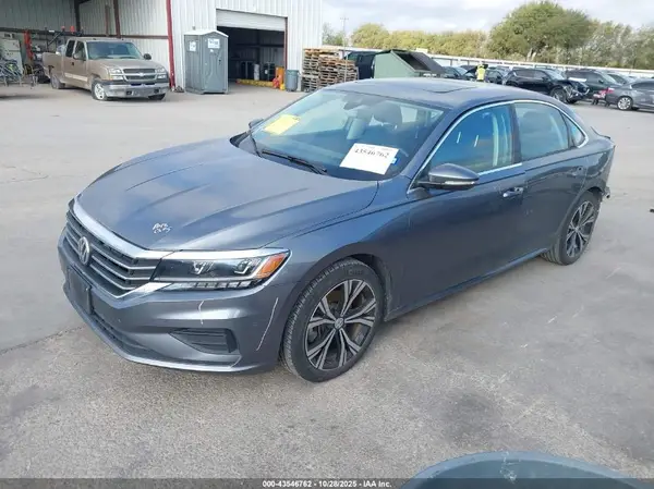 1VWSA7A35MC008460 2021 VOLKSWAGEN PASSAT - Image 2