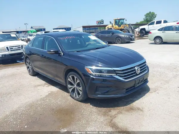 1VWSA7A35MC009544 2021 VOLKSWAGEN PASSAT - Image 1