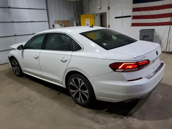 1VWSA7A35MC015991 2021 VOLKSWAGEN PASSAT - Image 2